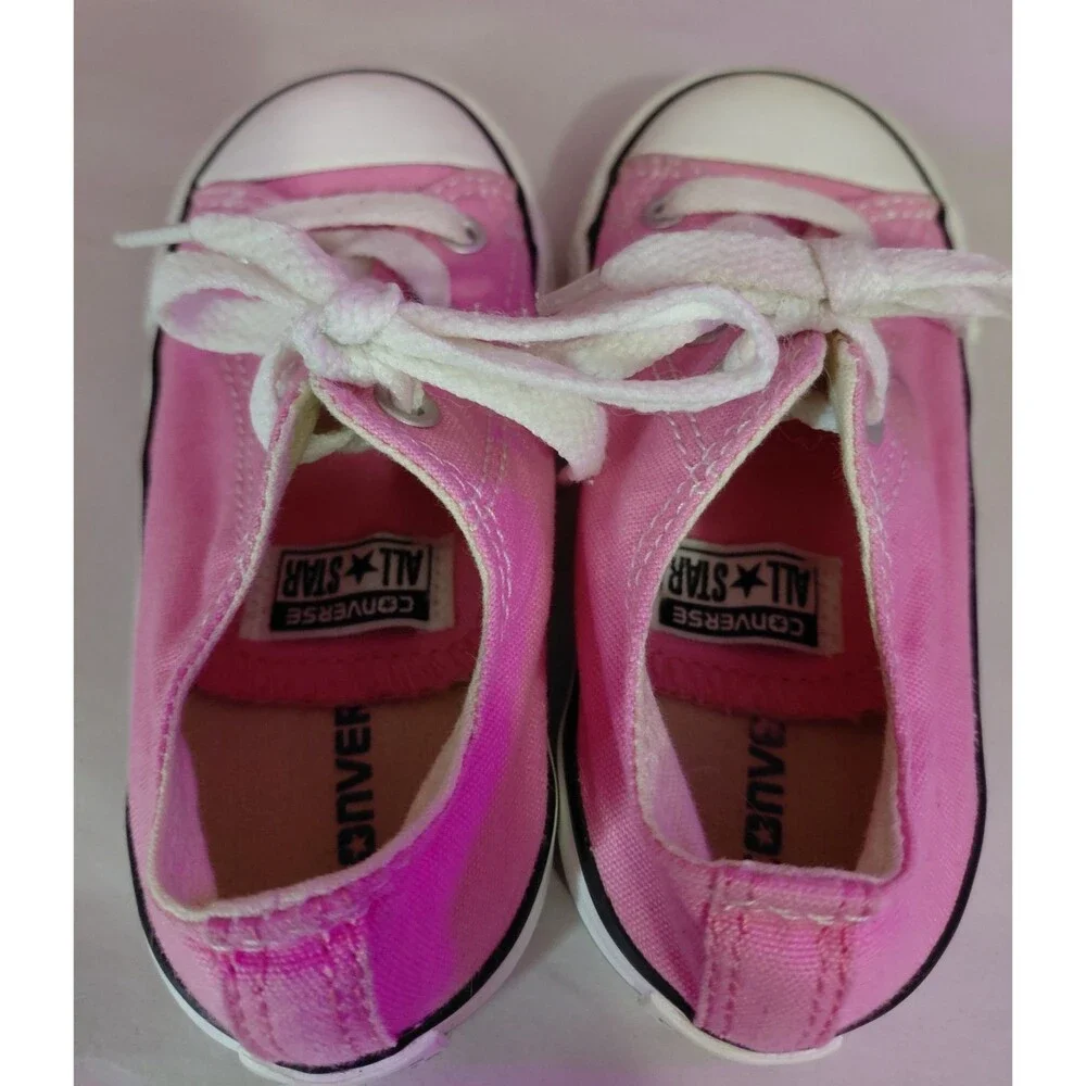 Converse Chuck Taylor All Star Kids Toddlers Pink Canvas Sneakers Size 8